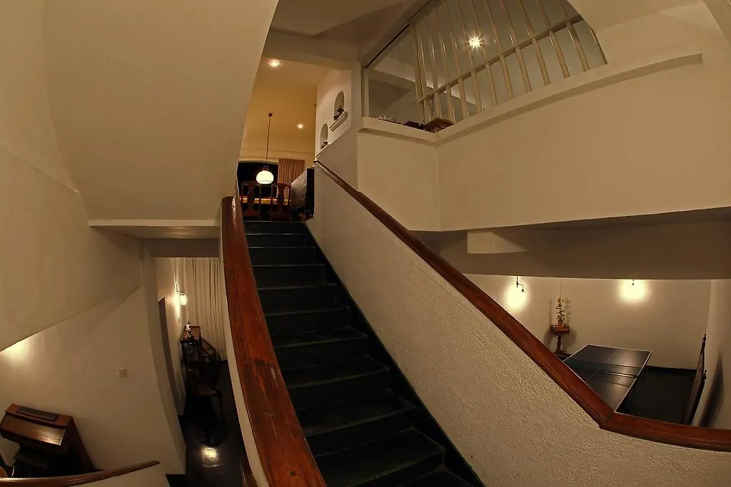 Banda Casa, Kandy Bed & Breakfast